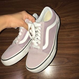 Pastel / light purple old school vans